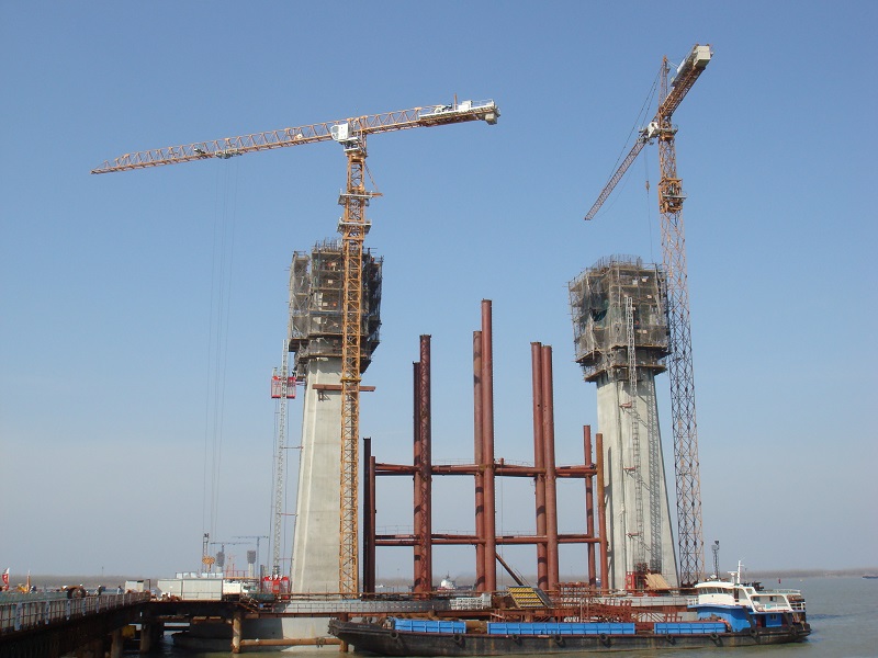 P300、C7022 南京四橋.jpg